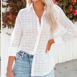 Vici Dolls NWT Eyelet Button Down